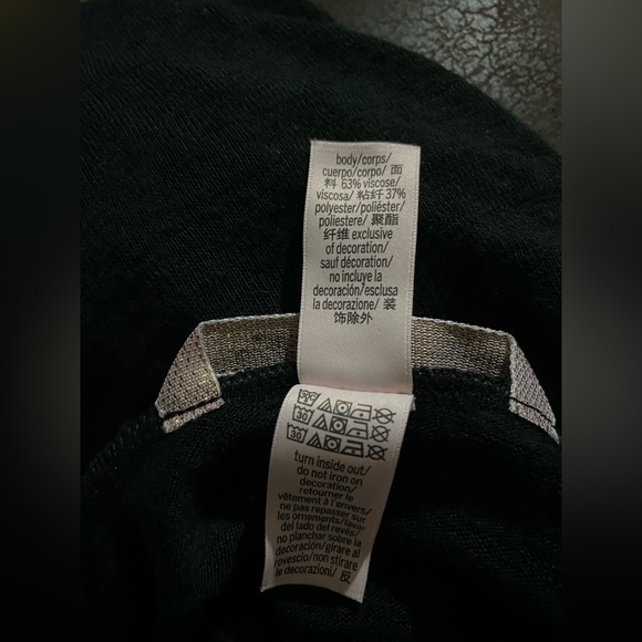 Victoria’s Secret Women’s Long Sleeve Top Size Large - Picture 13 of 14